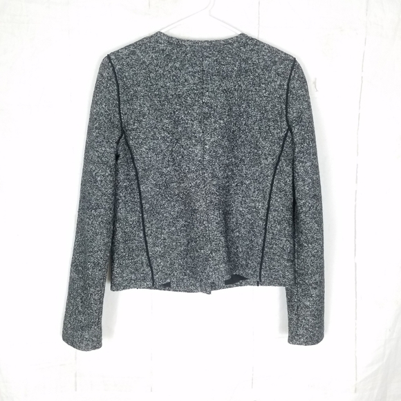 Ann Taylor Loft wool blend short Blazer - Picture 8 of 10